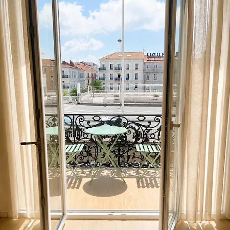 Haussmann Luxury, T4, 6p, Ac, Central, Standing