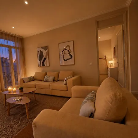 Apartman Haussmann Luxury, T4, 6p, Ac, Central, Standing Cannes